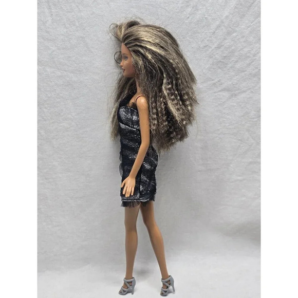 Barbie Fashion Fever Doll Styles for 2 Barbie & You Mattel 2005 #H0915 - Picture 8 of 8